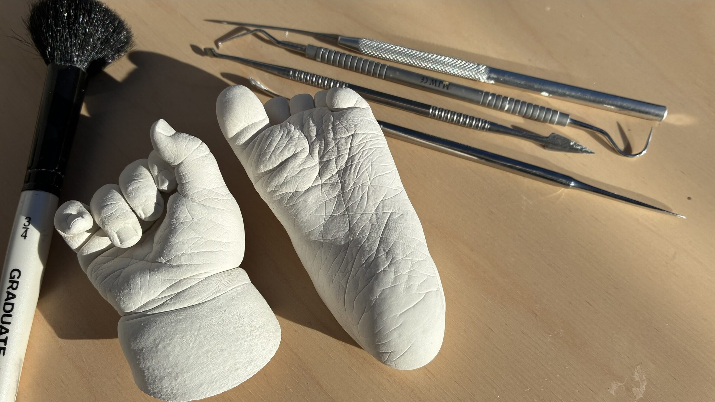 white casts with tools